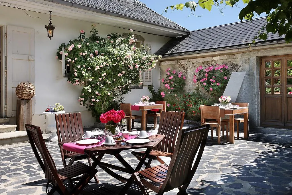 Les Saints Peres Hotel Chambery